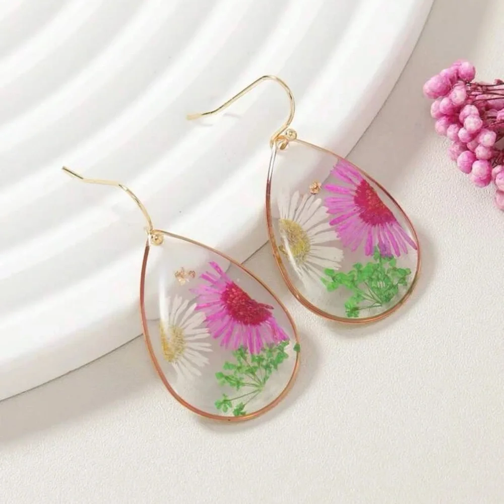 Pressed Flower Teardrop Earrings | Real Dried Flower Resin Dangles